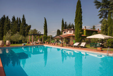 Prestigiosa-villa-con-piscina-e-terreno