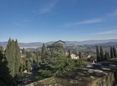 Splendido-attico-in-castello
